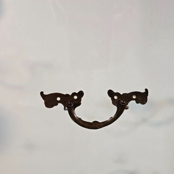 6 Vintage Brass Drawer Handle Pulls French Provincial Cabinet Hardware - Picture 5 of 6